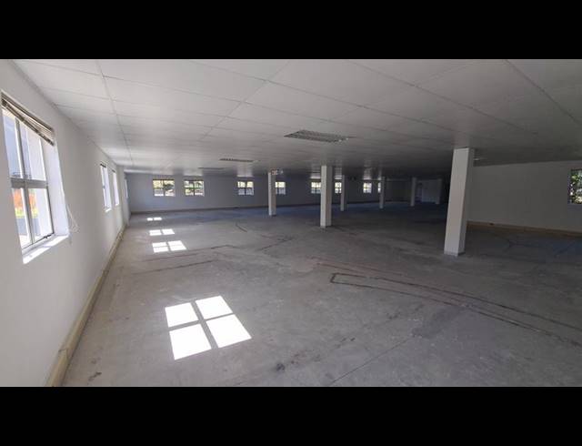 BUSINESS PROPERTY TO RENT IN HALFWAY GARDENS